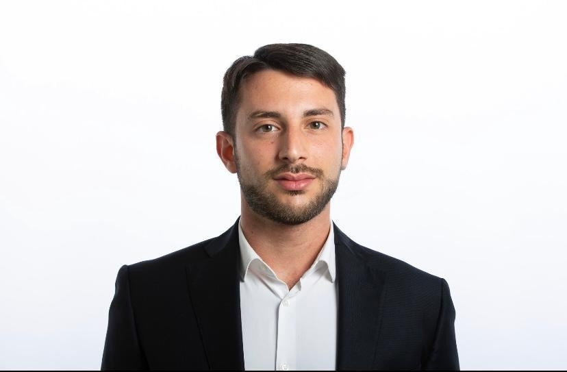Uni Profile Picture